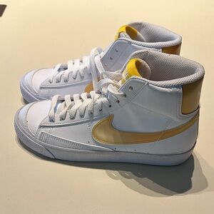 Nike White and Yellow High-Top Sneakers